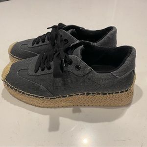 JLO platform sneakers - size 7.5 NEW